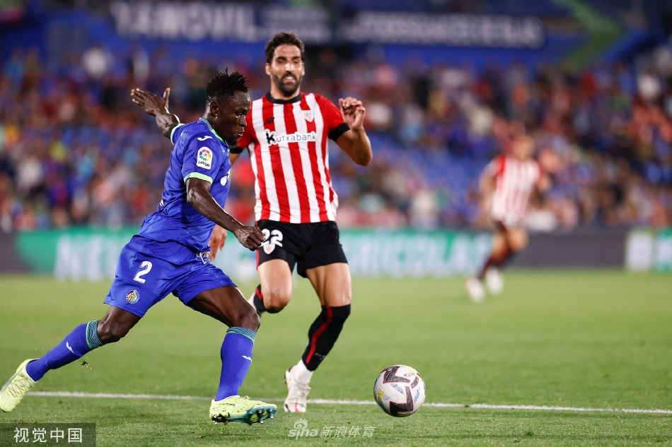 包含国际比赛日突围战来临，塞维利亚围绕德国杯主帅复盘，球迷炸锅，控场能力受关注的词条