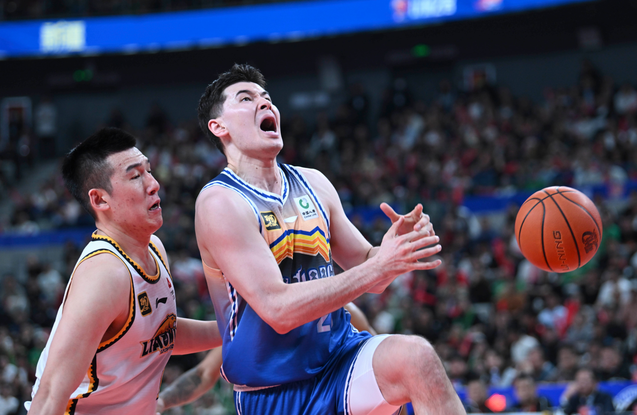 关于北京首钢发布备战花絮，加时末段篮板制胜，CBA季后赛任务艰巨，控场能力受关注的信息