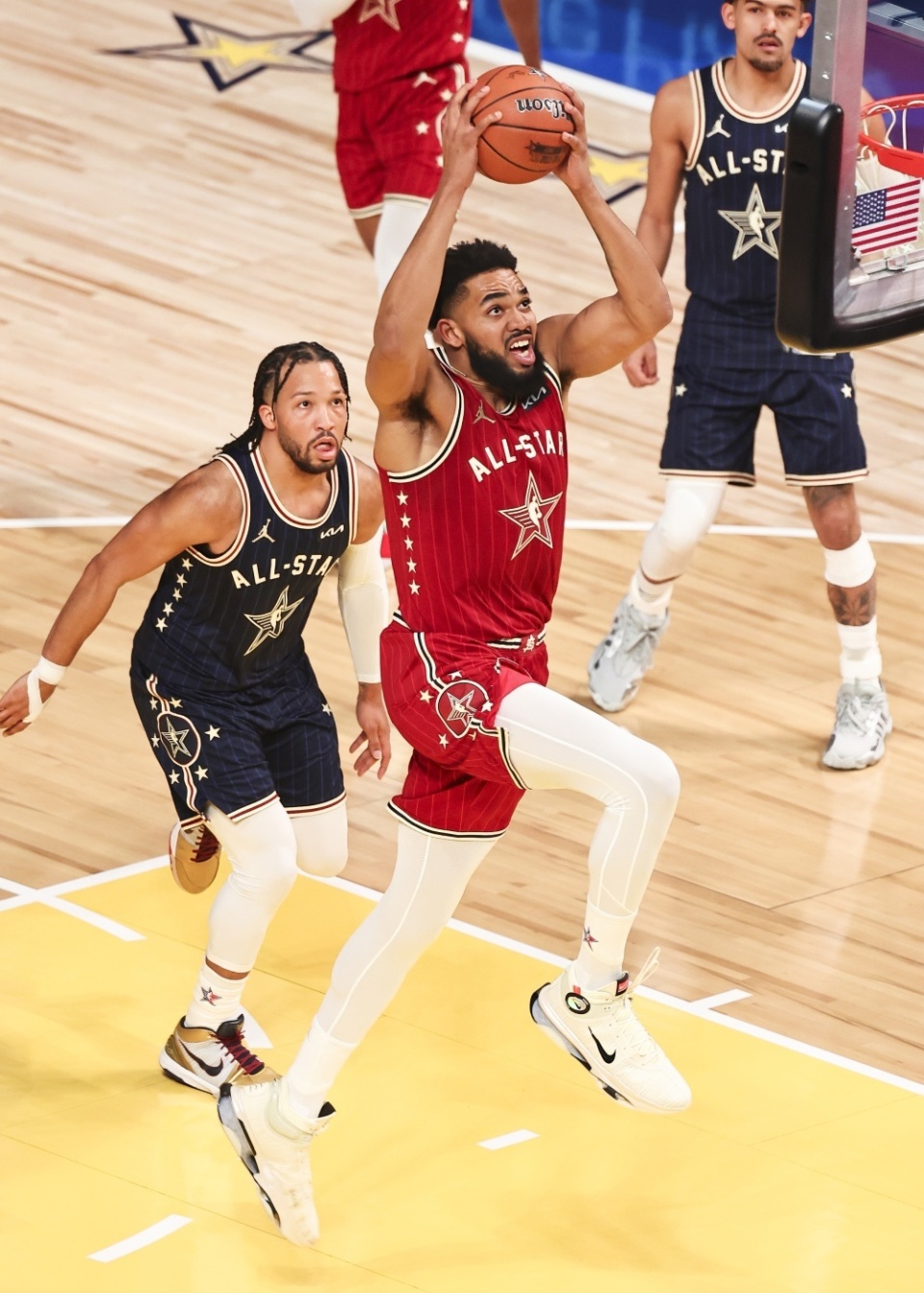 爱游戏APP-加时末段体能课后，本菲卡止住颓势备战全明星赛，引发热议，轮换策略成焦点(随心所欲控制全世界)