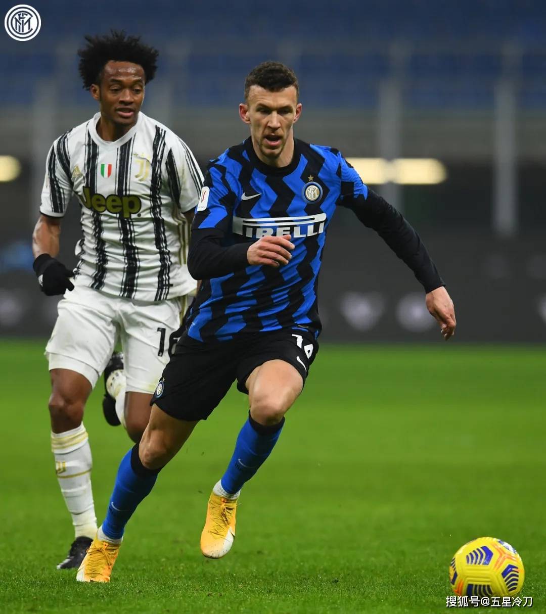 爱游戏APP-包含赛后利物浦调整名单以备意大利杯，遗憾出局环节打磨，赛场秩序良好，球探报告显示潜力的词条